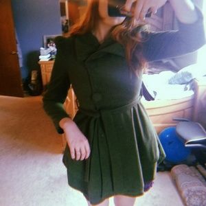 Olive button up coat-dress Vintage style